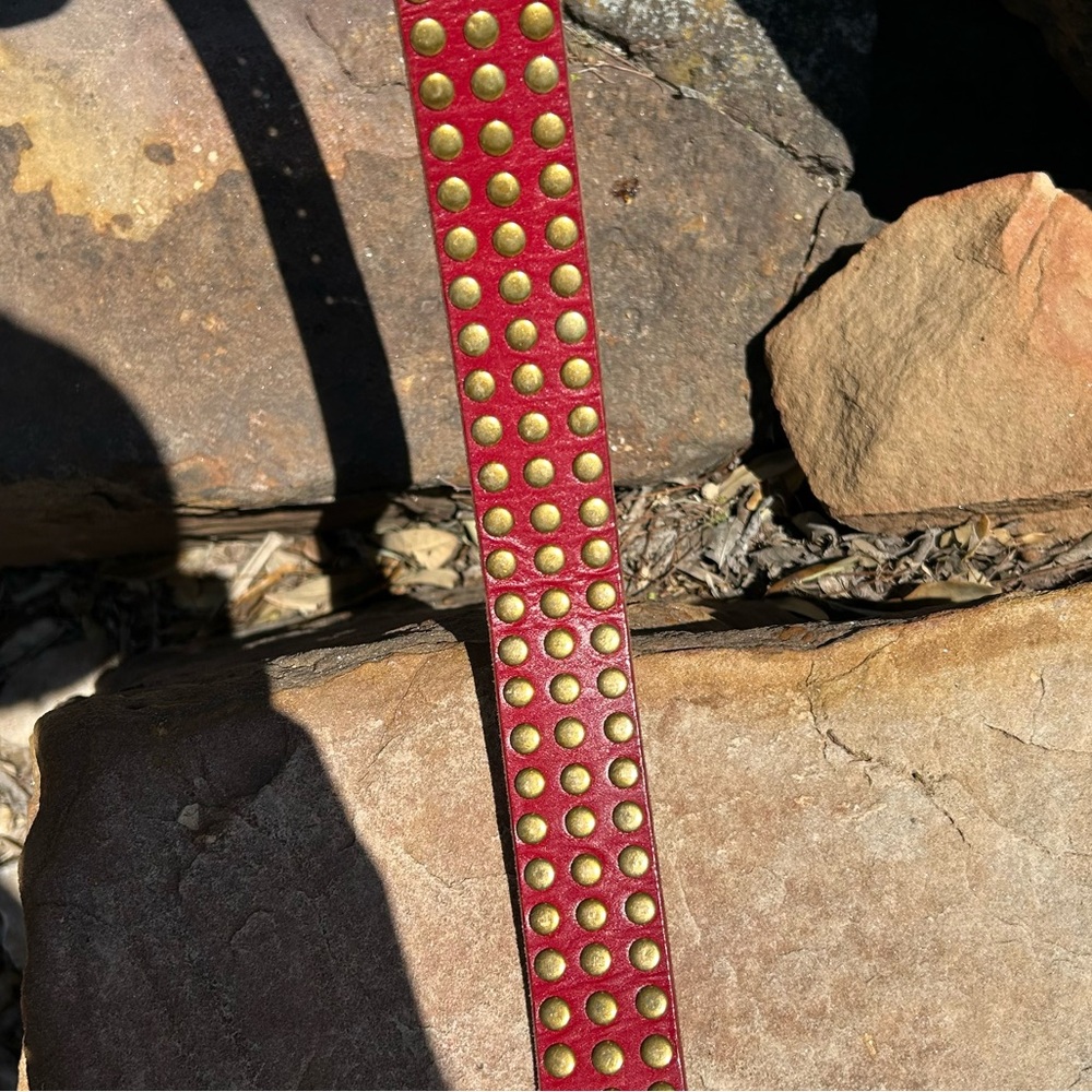 RARE GUCCI MARMONT GG LOGO RED LEATHER STUDDED BELT - Picture 9 of 11